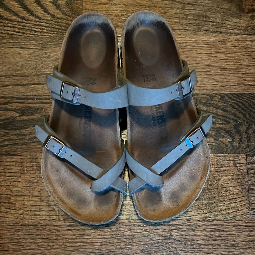 BIRKENSTOCK sandals.